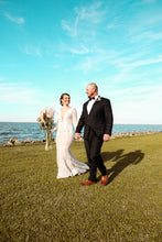 Load image into Gallery viewer, Full Day Wedding Bundle